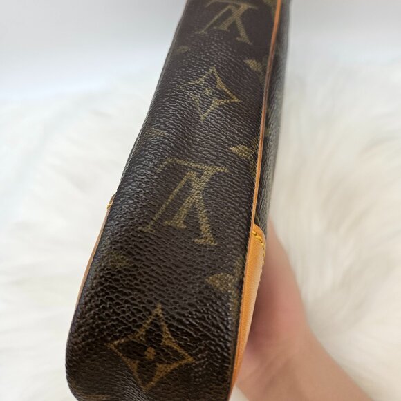 Louis Vuitton  Mono Marly Dragonne GM clutch bag - Picture 9 of 17